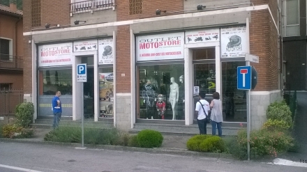  - OUTLET MOTOSTORE